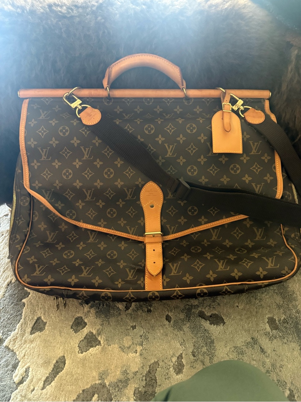 Louis Vuitton Sac Chasse Hunting Bag